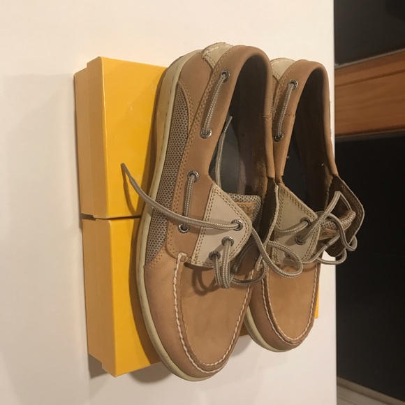 Sperry Topsider - Picture 2 of 4